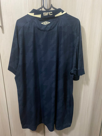 Camisa Santos Third 2020 Umbro – costas com SFC na gola