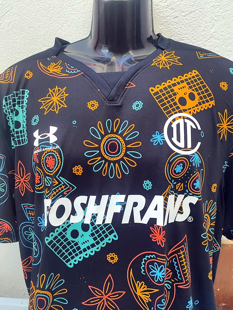 Camisa Toluca Día de Muertos – detalhe do peito